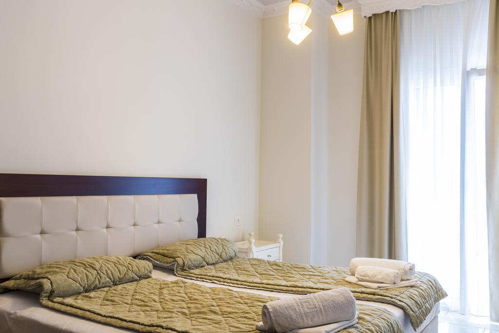 Hotel Zografos Paralia Katerinis Bagian luar foto
